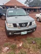 A picture of NISSAN PATHFINDER