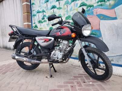 A picture of BOXER X 125 DOMO LA MAMBA IMETUNZWA SANA NIPIGIE CHAP