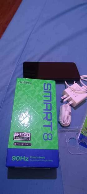 A picture of Infinix smart 8 Ram8 Gb 128