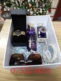 A picture of Gifts and hampers