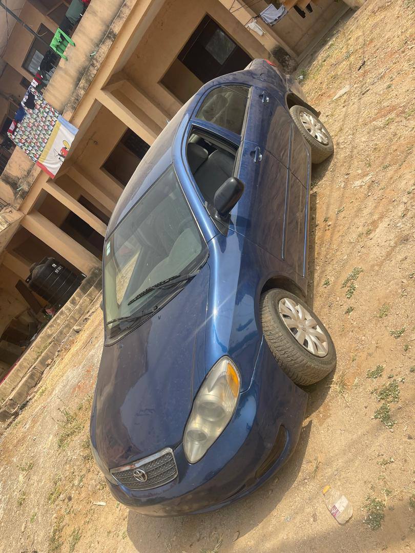 A picture of Toyota Corolla 06