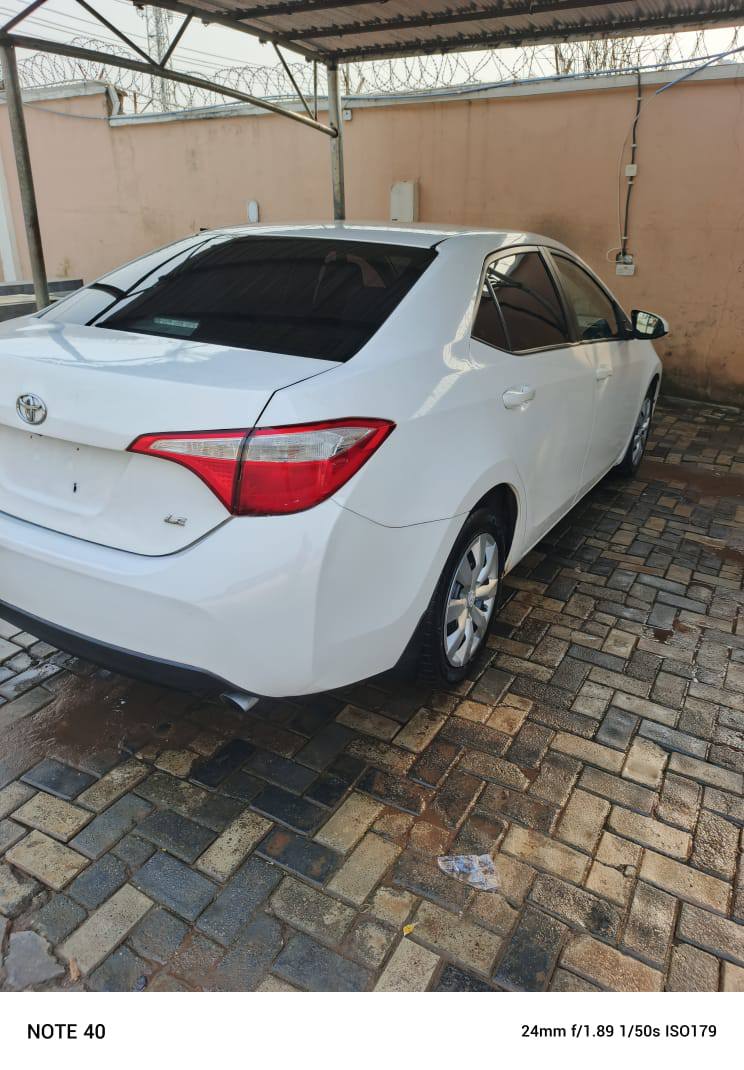 A picture of Toyota Camry 014