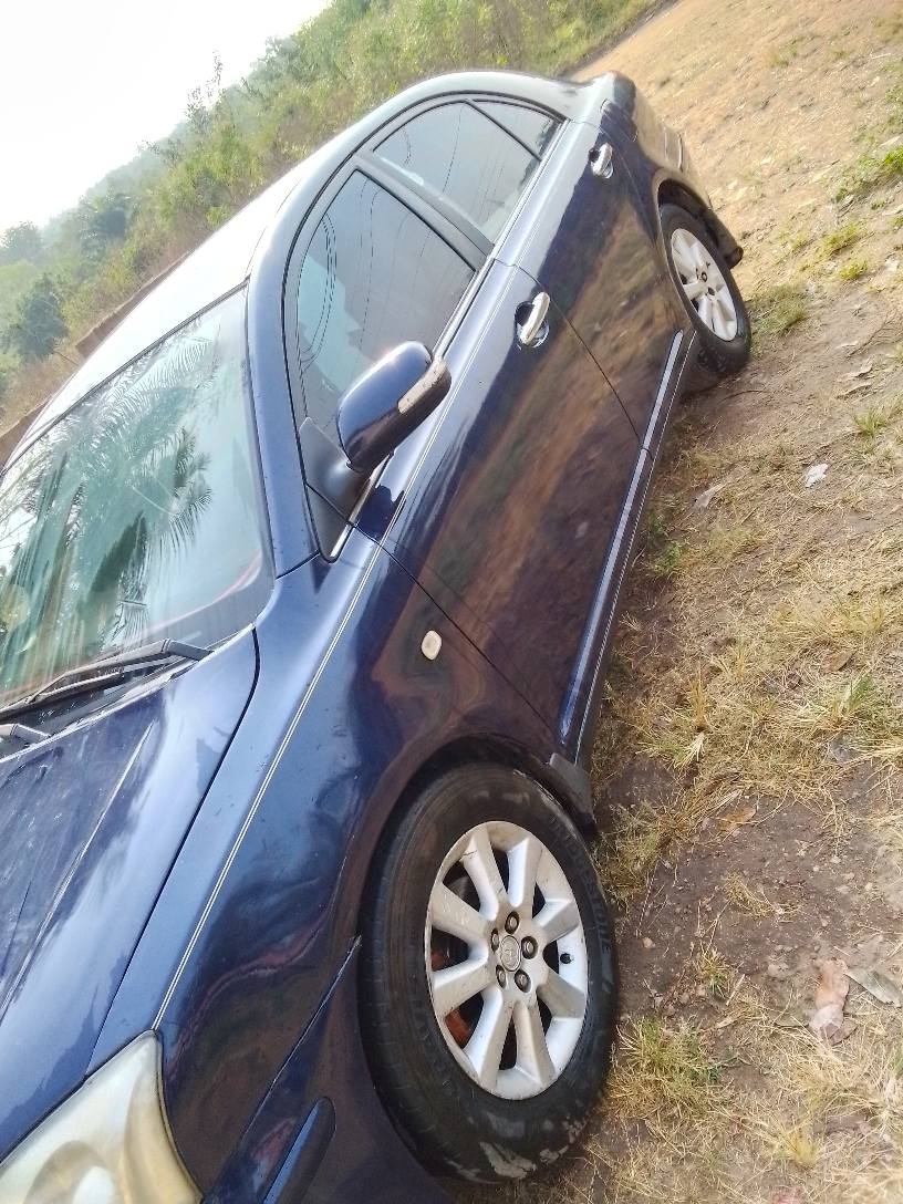 A picture of Toyota Avensis with sound engine and gear available for sale