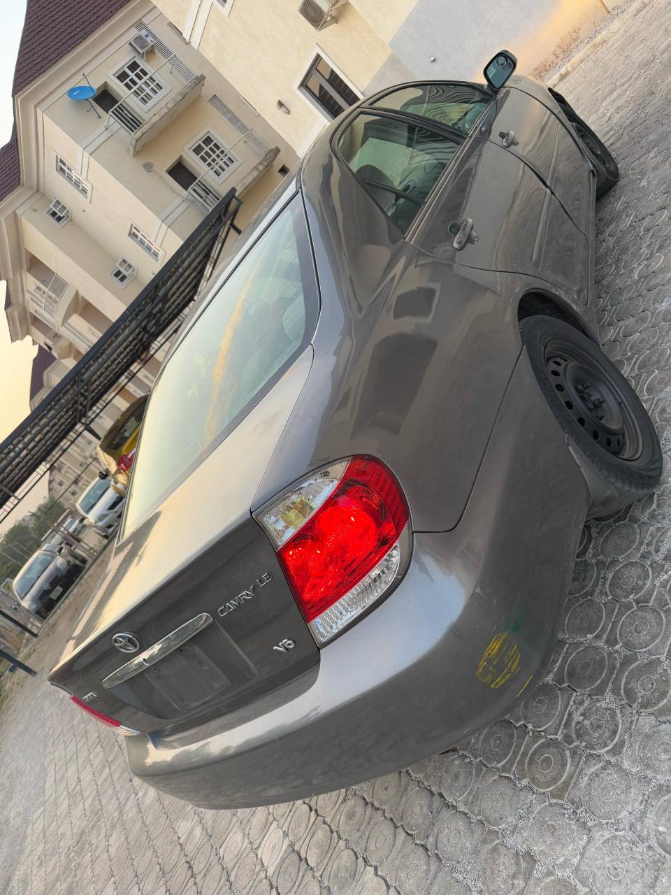 A picture of 2023 REG FIRST BODY 100 TOYOTA CAMRY 2006 V6 3MZ