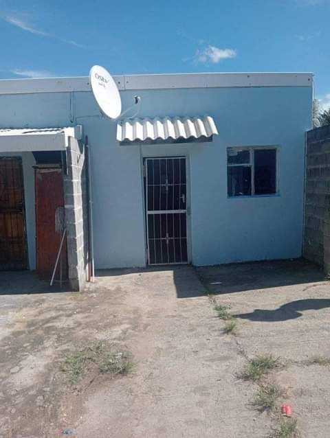 Fuzile A.