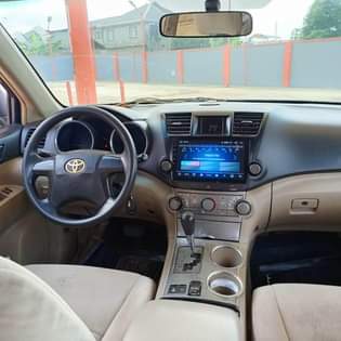 A picture of First body pan registered 2008 Super clean Toyota Highlander with