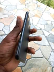 A picture of Google pixel 3