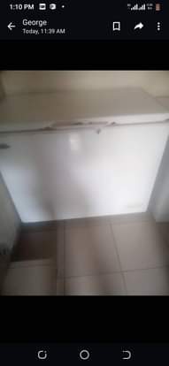A picture of Thermacool deep freezer 400L few months used fast blocking never