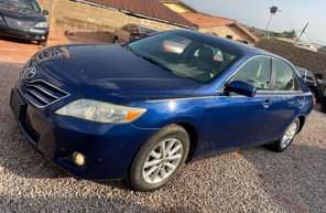 A picture of Toyota Camry 2010 XLE First body nothing to fix Buy