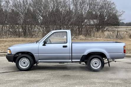 A picture of Tokunbo vehicle Toyota pickup 1997 Price 700 000 Lagos State