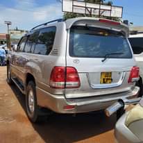 A picture of V8 2002 65M