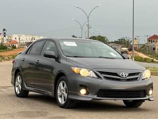 A picture of Toyota Corolla 2013