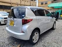 A picture of Toyota ractic