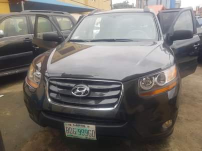 A picture of Hyundai Santa Fe 2019