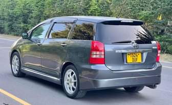 A picture of TOYOTA WISH