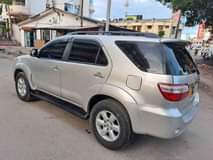 A picture of Toyota Fortuner Petroleum