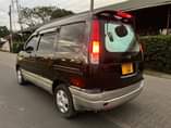 A picture of TOYOTA NOAH