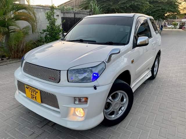 A picture of Toyota rav4 for sale