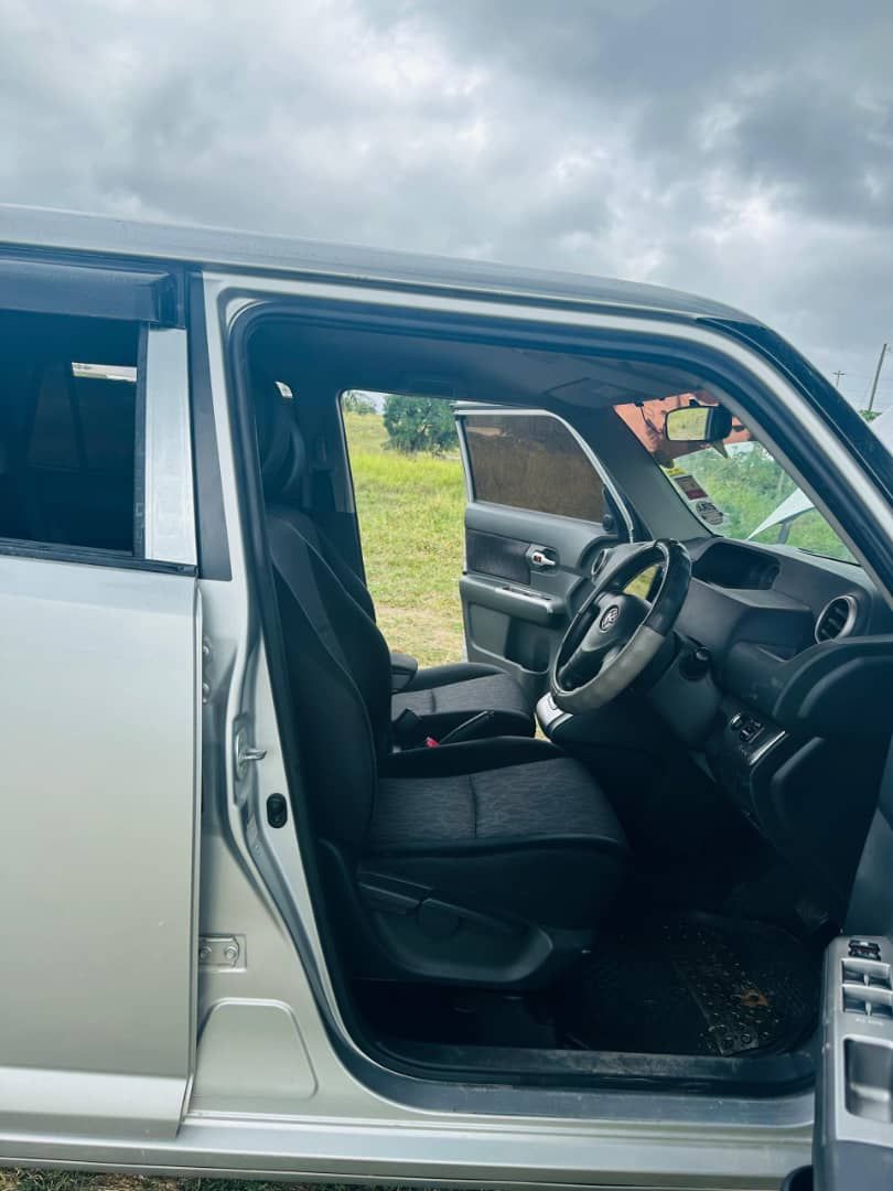 A picture of Toyota Rumion