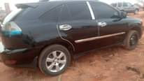 A picture of Lexus Rx 330