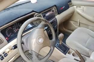A picture of Toyota corolla 2004 first body nearly nigeria used very very