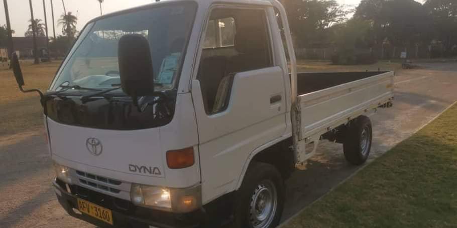 toyota dyna