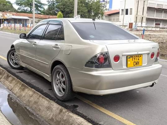 A picture of TOYOTA ALTEZZA