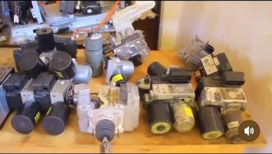 A picture of Hybrid batteries and spare parts mantainance 250789900692 Kigali Rwanda 