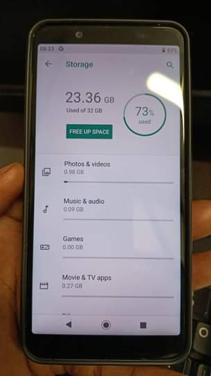 A picture of Sharp Aquos sense3 basic