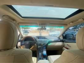 A picture of Lexus RX350