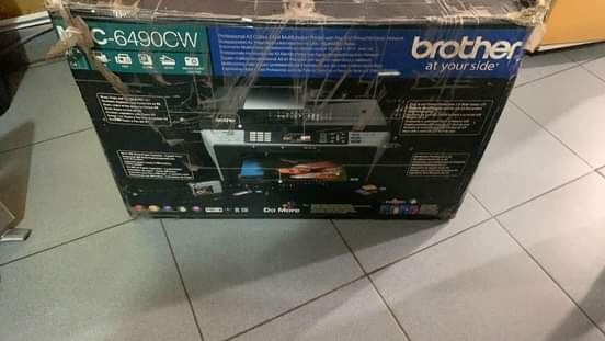 A picture of Electronic