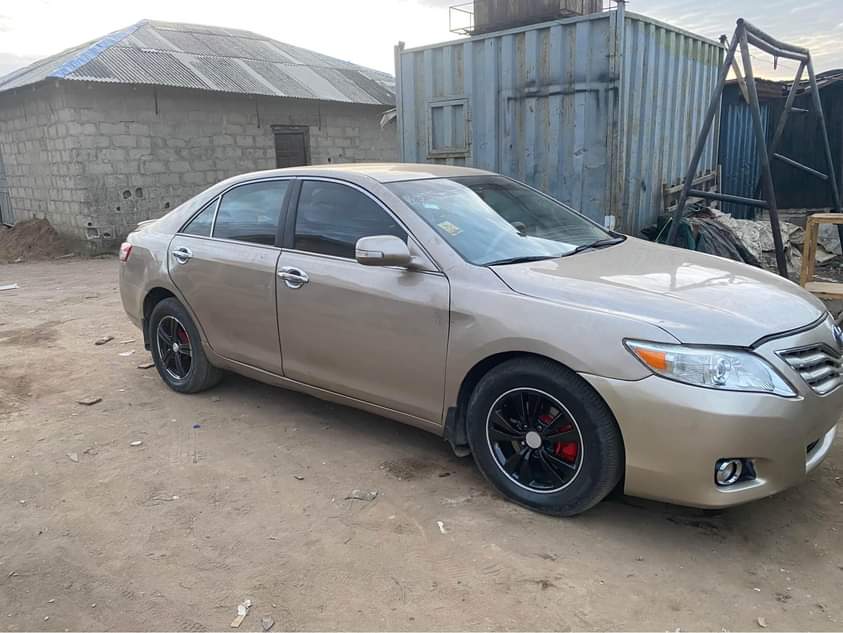 A picture of Toyota Camry 2010
