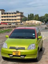 A picture of TOYOTA VITZ