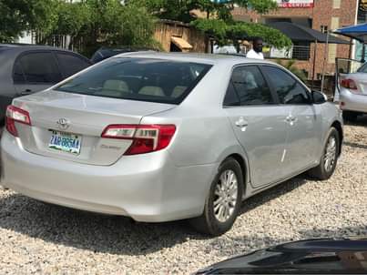 A picture of Toyota Camry 2012