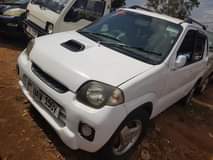A picture of Swift 2005 suzuki