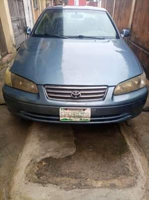 A picture of Toyota Camry drop light 02