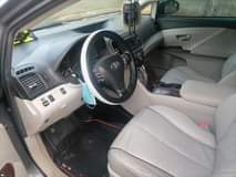 A picture of Super neat Toyota venza 2010 first body Price is non