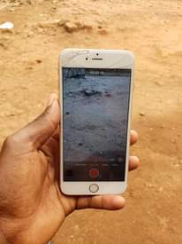 A picture of iPhone 6plus 16gbstorage at only ugx 140k