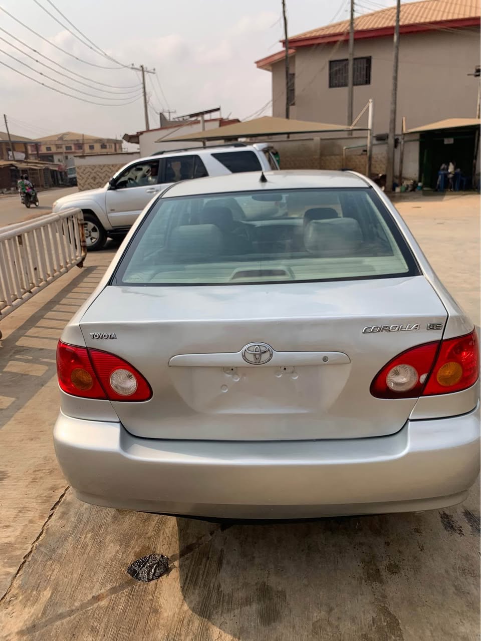 A picture of 2004 model Toyota Corolla pure tokunbo standard