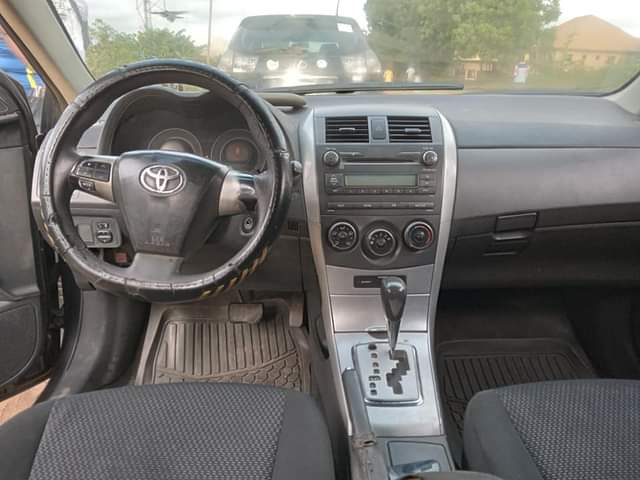 A picture of Toyota Corolla 2010