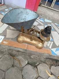 A picture of USED ITEMS DAR ES SALAAM 0692018770