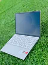 A picture of HP PAVILION 13