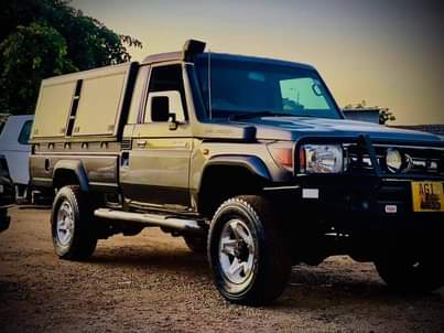 toyota land cruiser