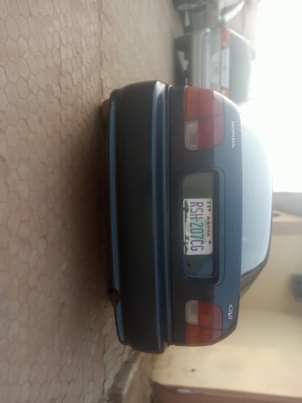 A picture of Honda Civic 2000 model