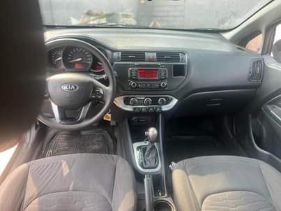 A picture of Kia Rio 2013
