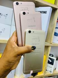A picture of Oppo F1s