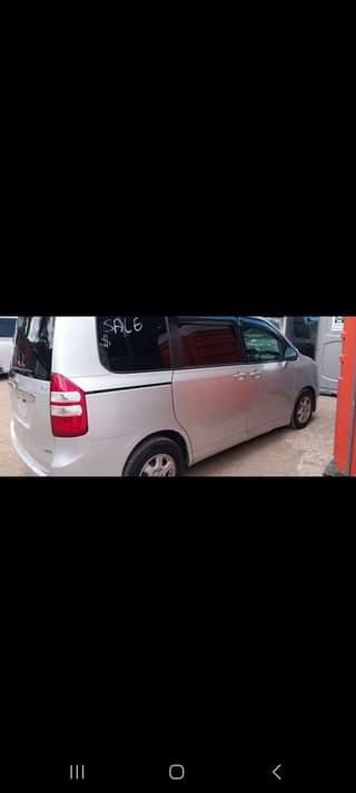 used toyota noah