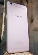 A picture of OPPO r9s plus Rose Gold
