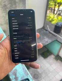 A picture of Iphone xr