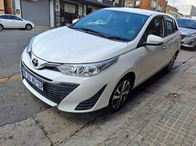 A picture of TOYOTA YARIS 1 5